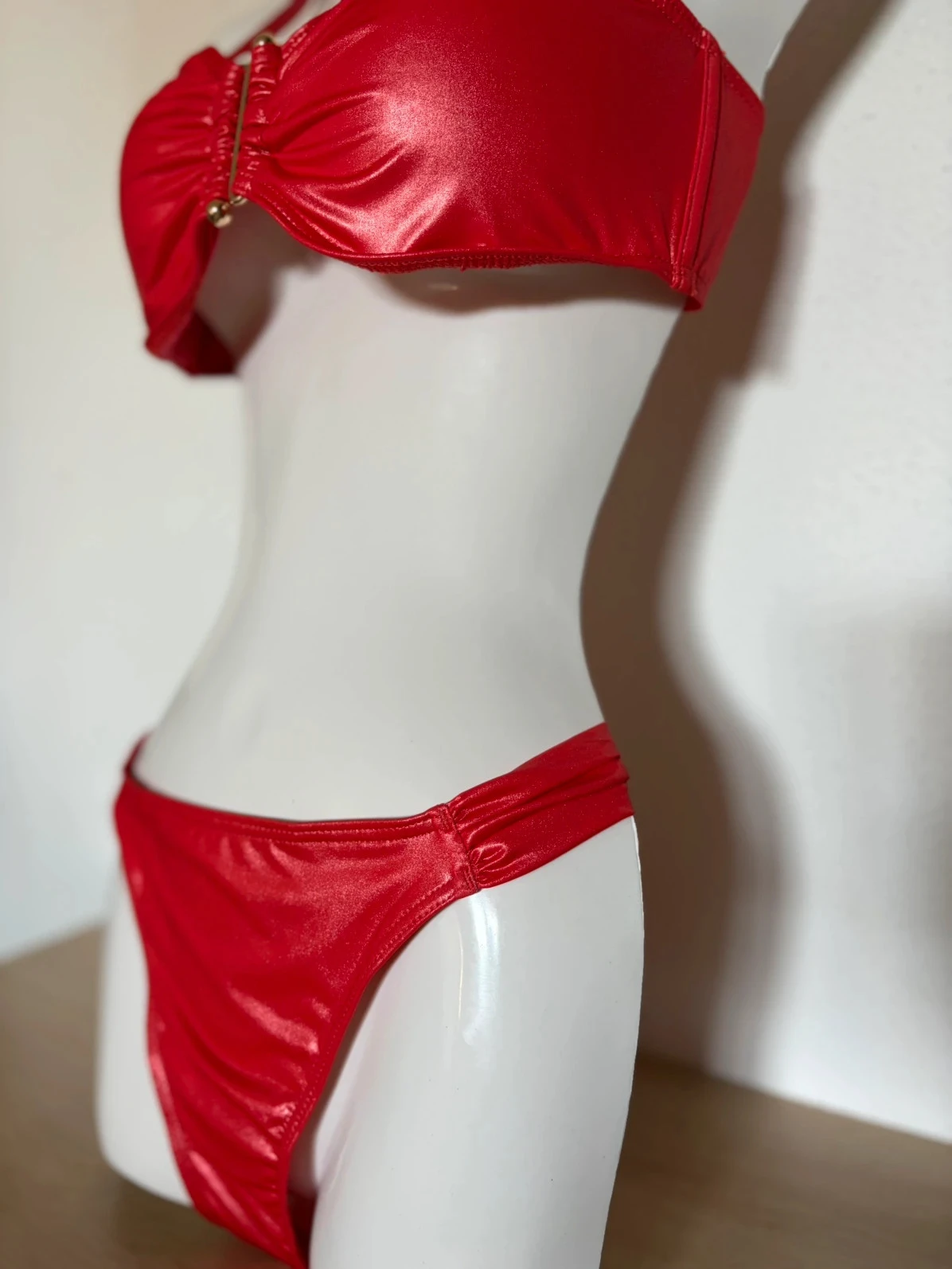 Bikini de la marca KIWI talla 4O - con etiqueta - rojo coral 🪸 – photo 4